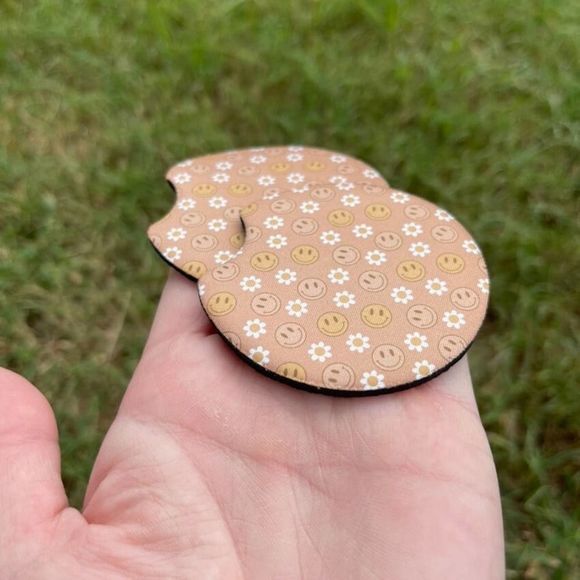 Groovy Daisy Car Coaster Set - Picture 3 of 9